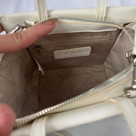 Steve Madden Purse- White - Picture 6 of 7